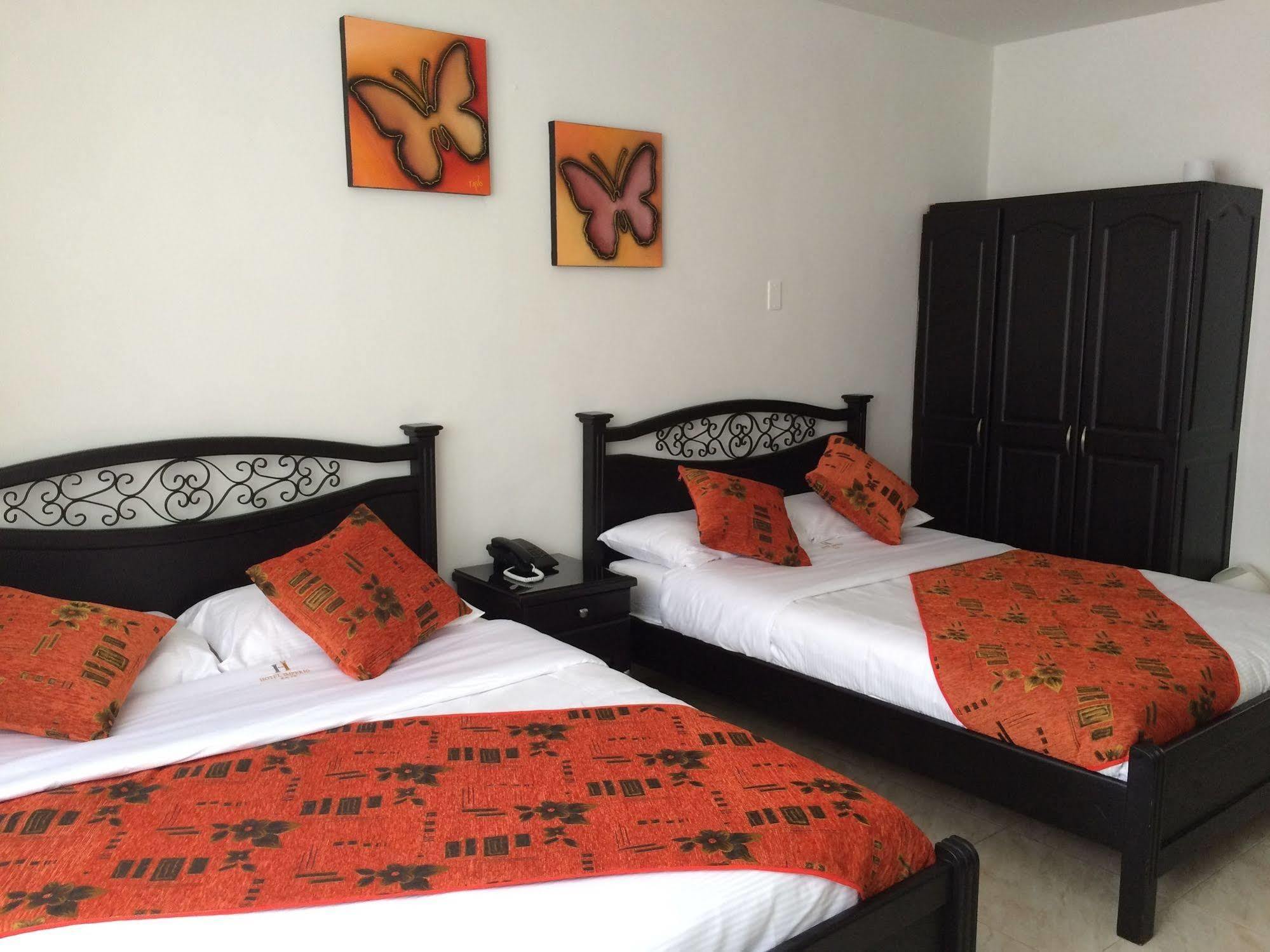 Hotel Imperio La 16 Pereira Zewnętrze zdjęcie